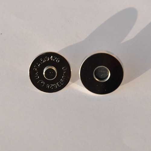 Zapínání, magnet,průměr 18mm