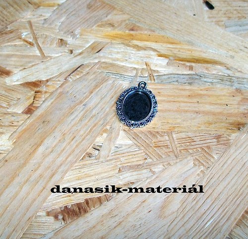PŘÍVĚSEK - RÁMEČEK - MALÝ OVÁL — foto 1