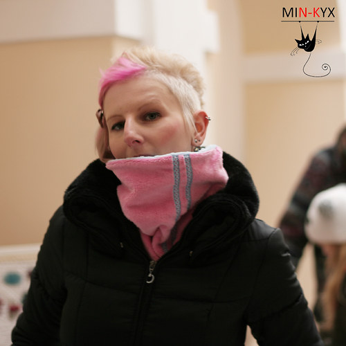 NÁKRČNÍ-KYX barbíňák — foto 1
