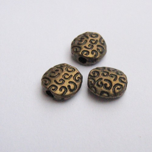 Korálky 8 x 8 mm 10 ks.