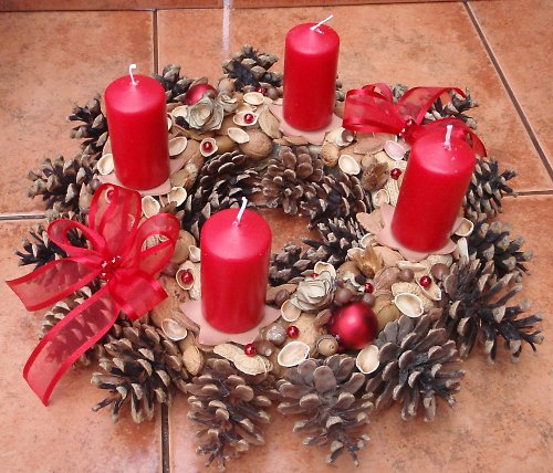 Adventní věnec v červené - 12 — foto 1