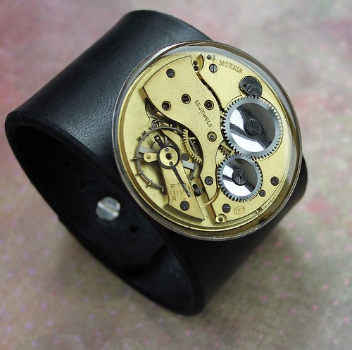 Steampunkový náramek — foto 1