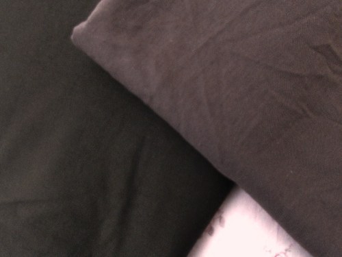 Jednolícní pletenina hnědá — foto 1