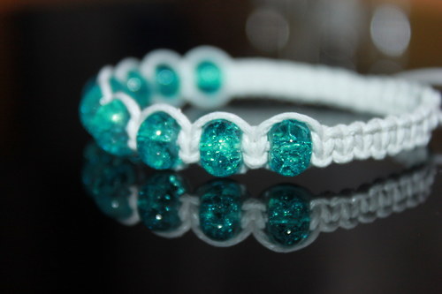 Tyrkysák.. Náramek shamballa/makramé — foto 1