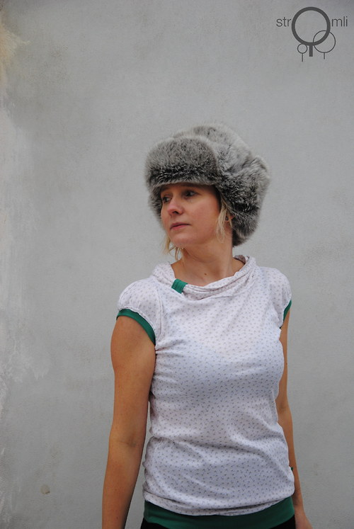 Odkvetlé pampelišky pro romantičky s límcem, vel.M — foto 1