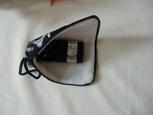 Obal na Mobil — foto 1