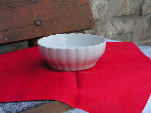 Bílá porcelánová miska II. — foto 1