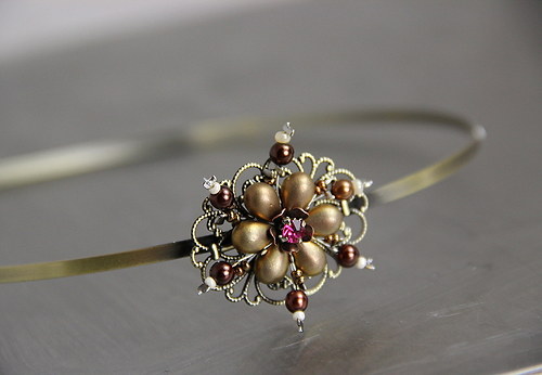 Čelenka : " Golden flower " — foto 1