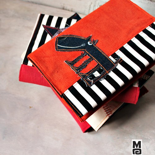 OBAL NA KNIHU , rezervace — foto 1