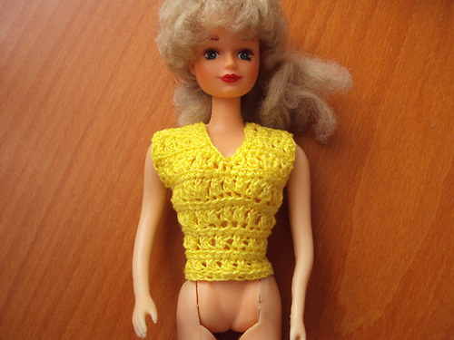 Háčkovaná halenka pro Barbii X — foto 1