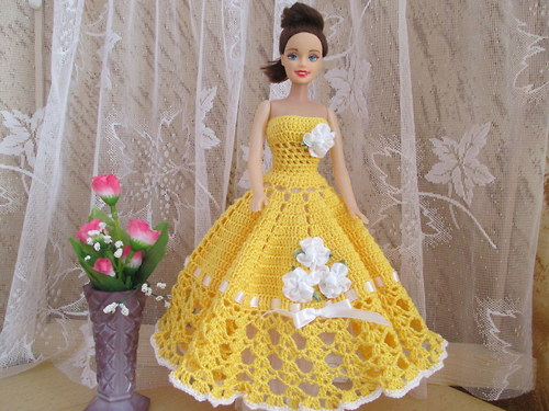 Šatečky na Barbie — foto 1