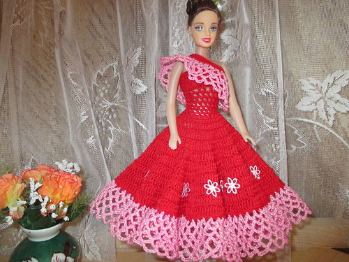 Šatečky na Barbie — foto 1