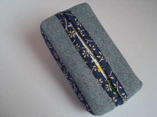 Utajené kapesníky :-) (kapesníkovník) — foto 1