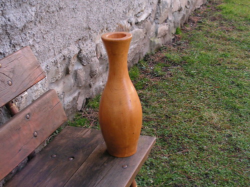 Dřevěná váza — foto 1