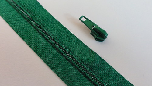 Zipy - metráž (5 mm) - zelená (258)