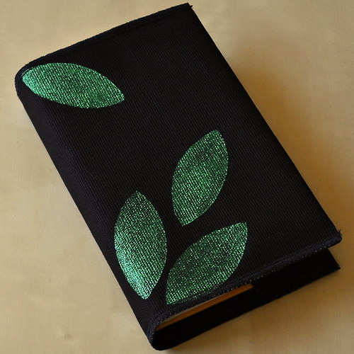 Listy, black - obal na knihu — foto 1