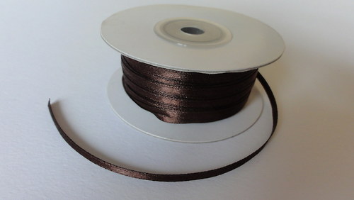 Saténová stužka 3mm - 3m - čokoládová (85)