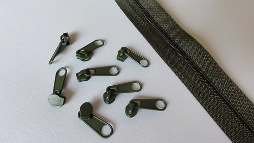 Zip (2 m) + jezdec ( 8 ks) - khaki (263)