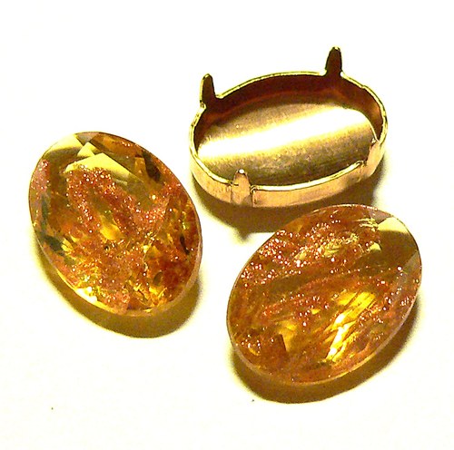 13) ovál 13x18mm kotlík+dublet-jantarový + ukázka