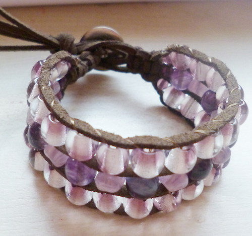 Kožený náramek violet — foto 1
