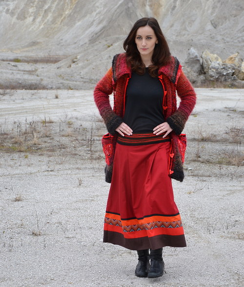 Sukňa Ruby Red — foto 1