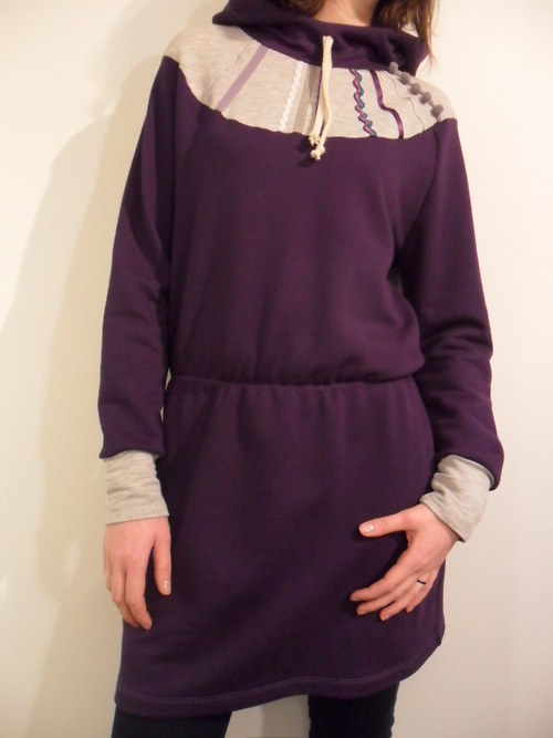 Mikino-šaty — foto 1