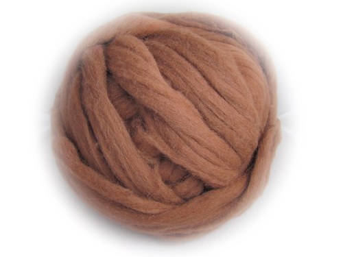 Barvená ovčí vlna - hnědá ořísková (100g)