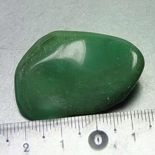 Prasem (africký jadeit) tromlovaný - D385 — foto 1