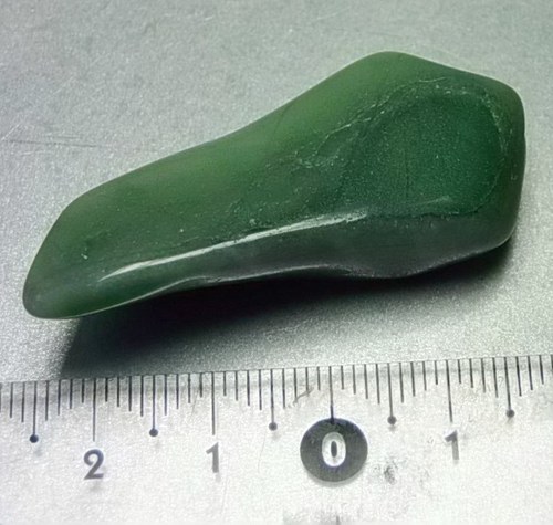 Prasem (africký jadeit) tromlovaný - D386 — foto 1