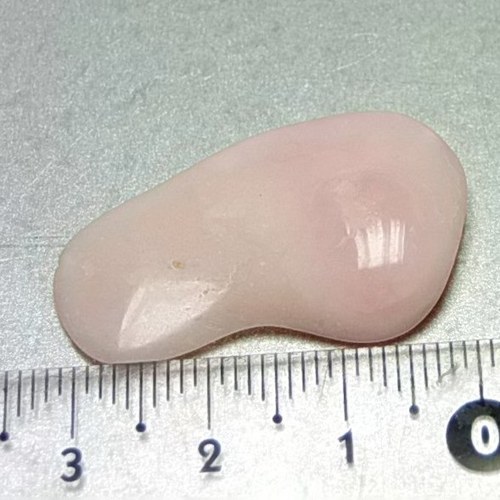 Opál růžový - tromlovaný D393 — foto 1