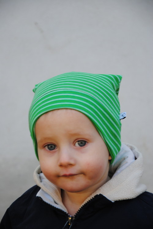 Dětská čepice, zelená rohatka 3-9 M — foto 1