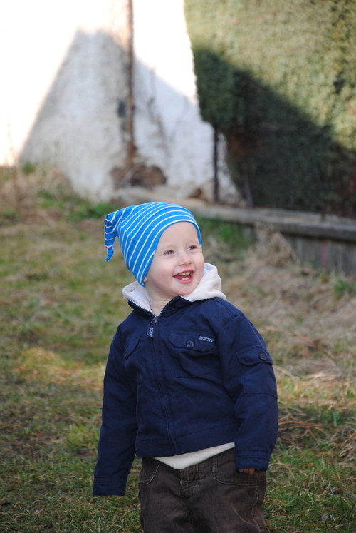 Dětská čepice, modrá rohatka, 1-2 roky — foto 1