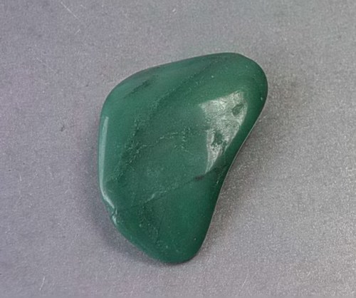 Prasem (africký jadeit) tromlovaný - D458 — foto 1