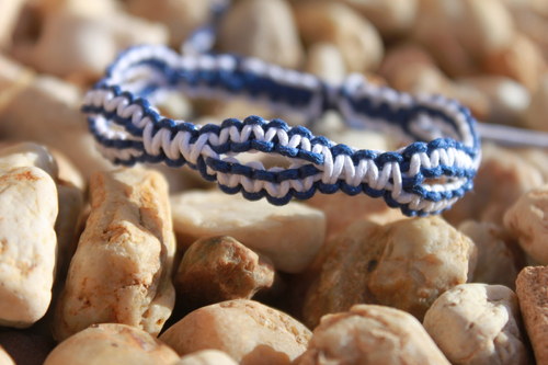 Náramek makramé/shamballa — foto 1