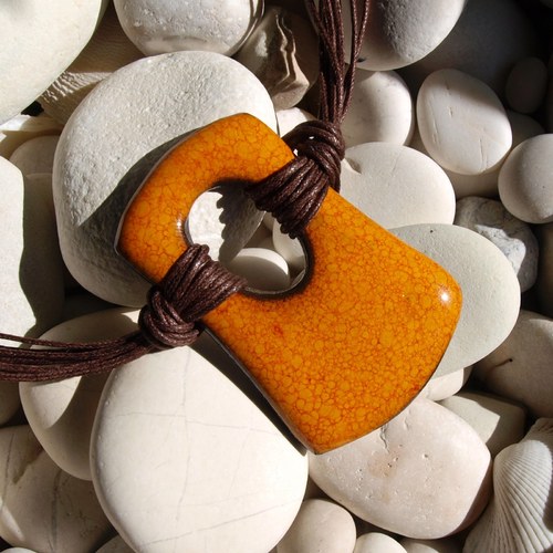 Náhrdelník šňůrový oranžový — foto 1