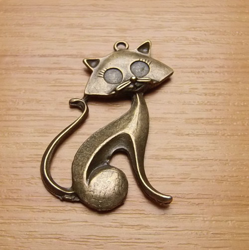Kočka - starobronz - 46mm x 30mm — foto 1
