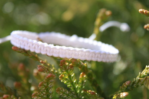 V jednoduchosti je krása. :) Náramek macramé — foto 1