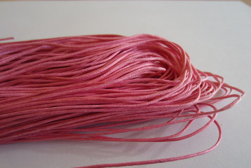 Voskovaná šňůrka - 1 mm - sv. růžová