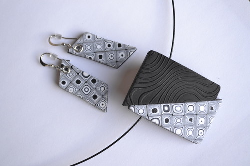 Klimt black and white — foto 1