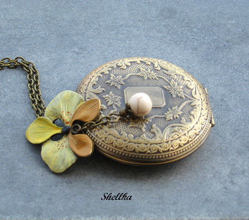 Náhrdelník - medailonek ,,ORCHIDEJ,,4 — foto 1