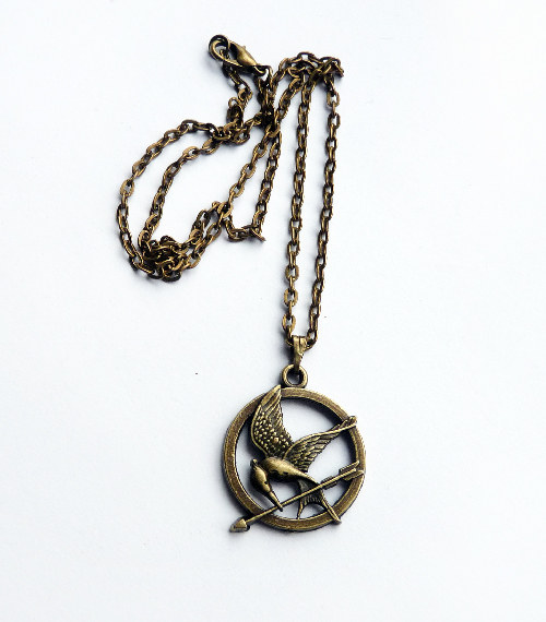Samostatný přívěšek "Mockingjay" - rezervace — foto 1
