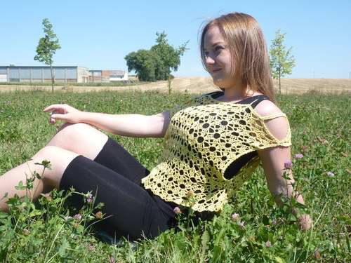 Halenka háčkovaná