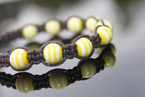 Náramek makramé/shamballa — foto 1