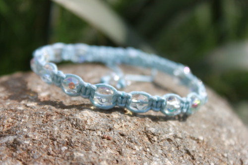 Náramek makramé/shamballa — foto 1