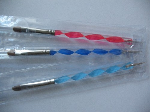 Zdobící tyčinka + štětec červený