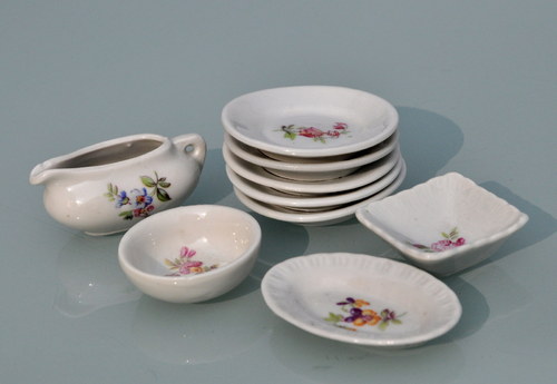 Porcelánové nádobíčko — foto 1