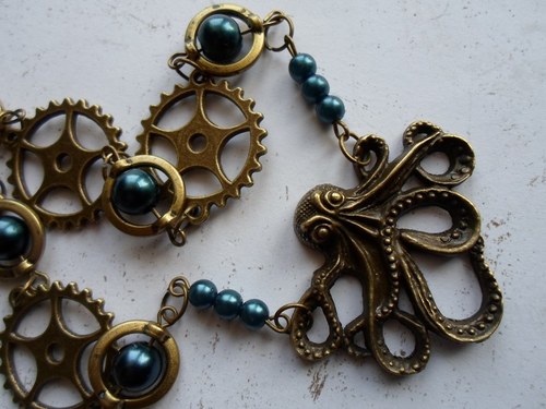 Steampunkový náhrdelník s chobotnicí — foto 1