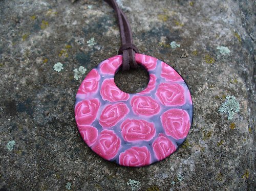 Růžový amulet original — foto 1