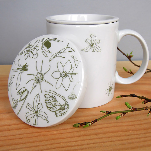Hrnek Byliňák (olivový) — foto 1