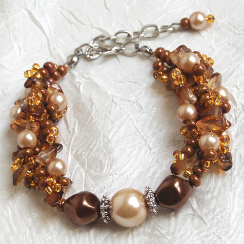 "Fantasy in Brown" – náramek